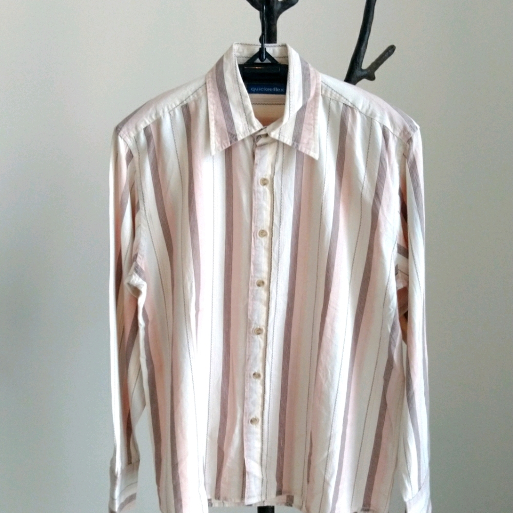 New Quickreflex shirt - NWOT